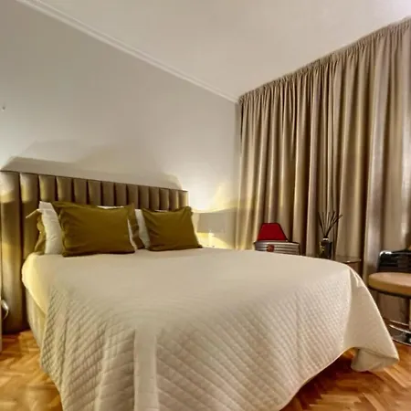 Superbe Last Floor Next Presidency * София