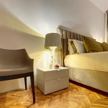 Superbe Last Floor Next Presidency Apartman